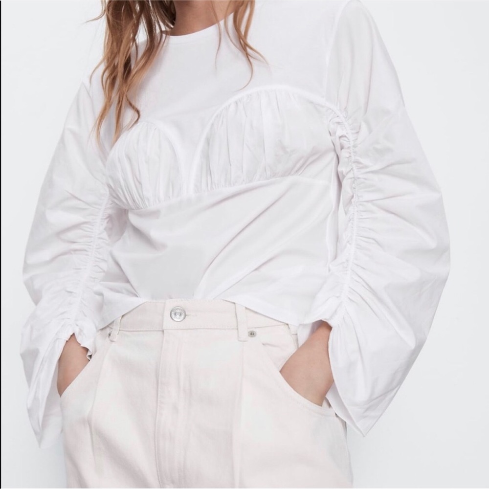 NWOT  Zara Blouse